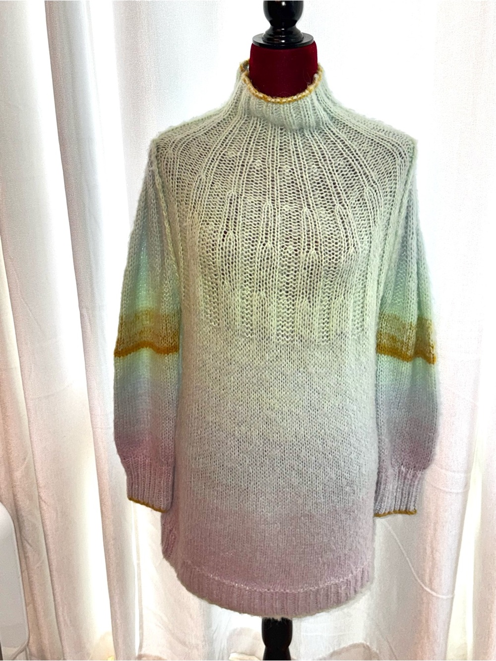 Anthropologie Women’s Mock Neck Perri Ombre Tunic Sweater, XS, EUC